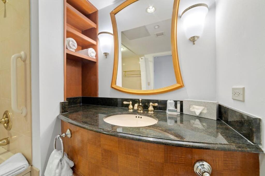 Boardwalk Cozysuites Beachfront 2Br 3Ba Condo Атлантик Сити Екстериор снимка